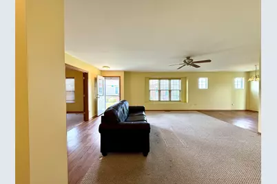 5692 Hearthside Drive, Bourbonnais, IL 60914 - Photo 7