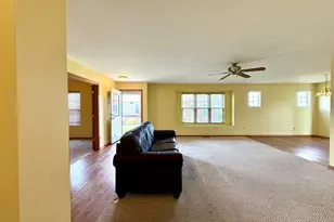 5692 Hearthside Dr, Bourbonnais, IL 60914 - Photo 7