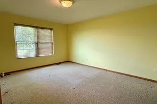 5692 Hearthside Dr, Bourbonnais, IL 60914 - Photo 13