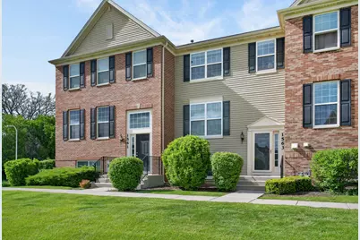 1563 Deer Pointe Drive, South Elgin, IL 60177 - Photo 1