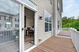 1563 Deer Pointe Dr, South Elgin, IL 60177 - Photo 25