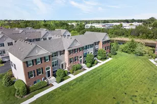 1563 Deer Pointe Dr, South Elgin, IL 60177 - Photo 35