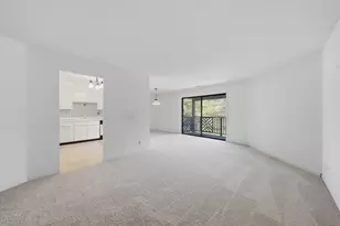 1720 Lakecliffe Dr, Wheaton, IL 60189 - Photo 5