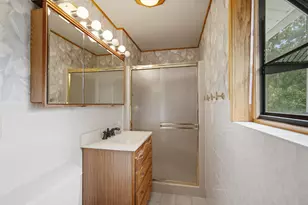 3321 Woodridge Dr, Woodridge, IL 60517 - Photo 13