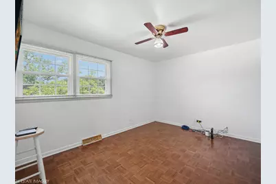 3321 Woodridge Drive, Woodridge, IL 60517 - Photo 15