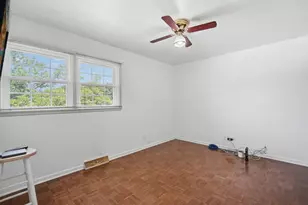 3321 Woodridge Dr, Woodridge, IL 60517 - Photo 15