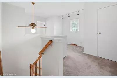 3321 Woodridge Drive, Woodridge, IL 60517 - Photo 9