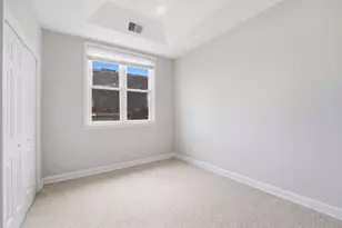 814 W Hubbard St, Chicago, IL 60642 - Photo 15