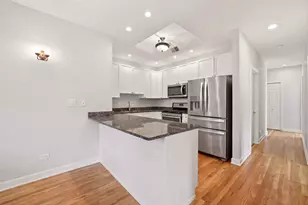 814 W Hubbard St, Chicago, IL 60642 - Photo 7
