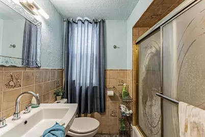 3126 S Komensky Avenue, Chicago, IL 60623 - Photo 13