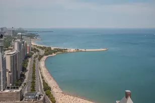 175 E Delaware Pl, Chicago, IL 60611 - Photo 23