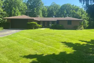 36W527 Oak Hill Dr, West Dundee, IL 60118 - Photo 1