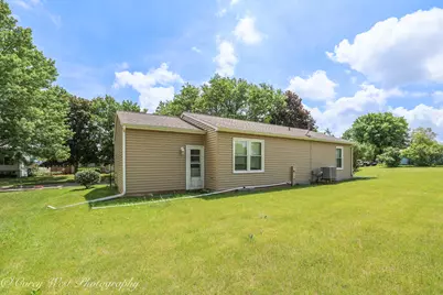 335 S Hadsall Street, Genoa, IL 60135 - Photo 17