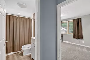 628 High Terrace, Dekalb, IL 60115 - Photo 13