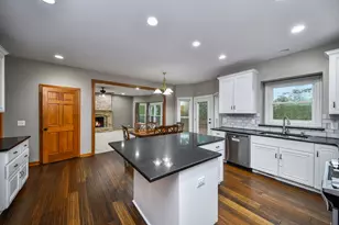 1156 Keim Ct, Geneva, IL 60134 - Photo 9