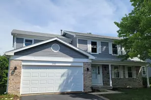 342 Country Ln, Algonquin, IL 60102 - Photo 1