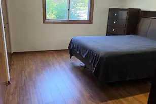 1907 W Golf Rd, Mount Prospect, IL 60056 - Photo 9