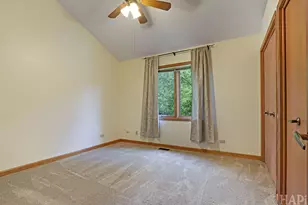 1219 Golf View Dr, Woodridge, IL 60517 - Photo 15