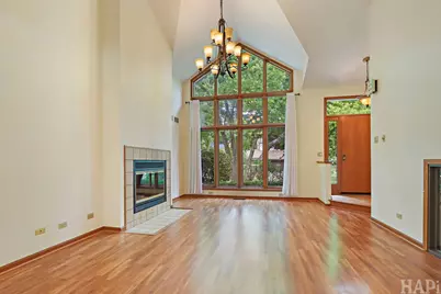 1219 Golf View Drive, Woodridge, IL 60517 - Photo 3