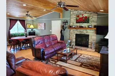 2127 Salem Avenue, Johnsburg, IL 60051 - Photo 21