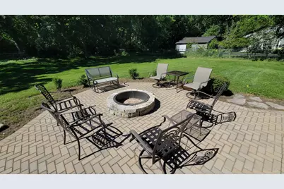 2127 Salem Avenue, Johnsburg, IL 60051 - Photo 5