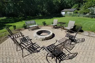 2127 Salem Ave, Johnsburg, IL 60051 - Photo 5