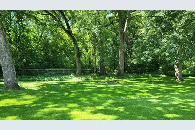 2127 Salem Avenue, Johnsburg, IL 60051 - Photo 3