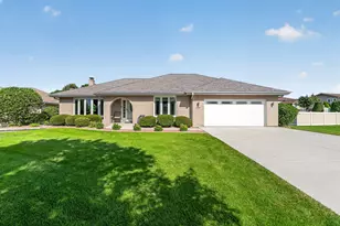 15301 Rosarie Dr, Homer Glen, IL 60491 - Photo 1