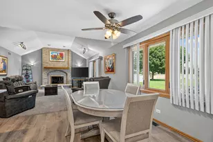 15301 Rosarie Dr, Homer Glen, IL 60491 - Photo 7