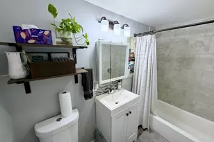 6302 W Holbrook St, Chicago, IL 60646 - Photo 7