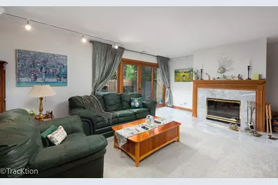 5917 Oakwood Drive #141E, Lisle, IL 60532 - Photo 5