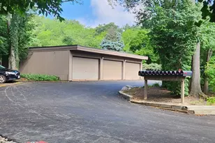 5917 Oakwood Dr, Lisle, IL 60532 - Photo 17