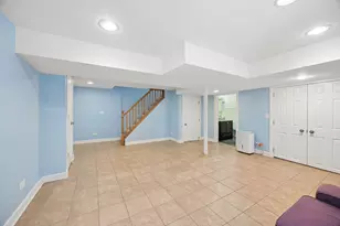 564 Selborne Rd, Riverside, IL 60546 - Photo 15
