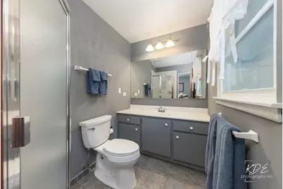 8 E Gartner Road, Naperville, IL 60540 - Photo 17