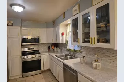 2321 Walnut Street, Waukegan, IL 60087 - Photo 3