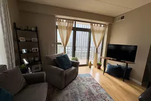 1250 S Indiana Ave, Chicago, IL 60605 - Photo 3