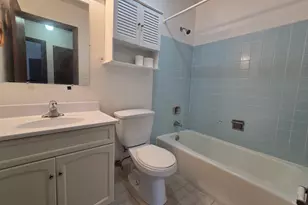 1440 Sutter Dr, Hanover Park, IL 60133 - Photo 5