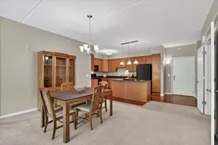 799 Graceland Ave, Des Plaines, IL 60016 - Photo 11