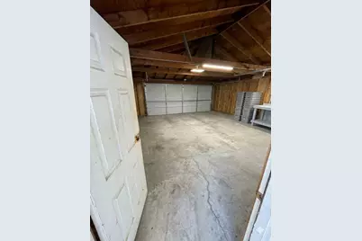 2134 S 16th Avenue, Broadview, IL 60155 - Photo 9