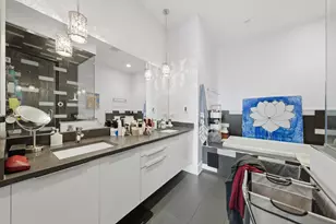 2424 W Chicago Ave, Chicago, IL 60622 - Photo 25