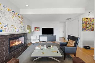 2424 W Chicago Ave, Chicago, IL 60622 - Photo 9
