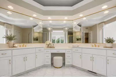 1315 Darien Club Drive, Darien, IL 60561 - Photo 19