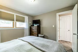 10948 S Albany Ave, Chicago, IL 60655 - Photo 23