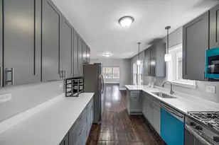 1426 S 10th Ave, Maywood, IL 60153 - Photo 3
