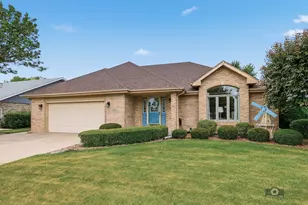 19600 Edgebrook Ln, Tinley Park, IL 60487 - Photo 1