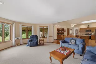 19600 Edgebrook Ln, Tinley Park, IL 60487 - Photo 15
