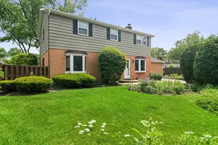 572 E Monterey Rd, Palatine, IL 60074 - Photo 27