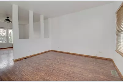 1610 Lake Pointe Court, Plainfield, IL 60586 - Photo 3