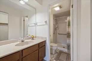 546 Banyon Lane, La Grange, IL 60525 - Photo 15