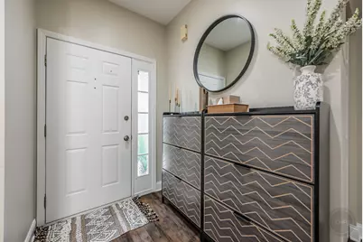 201 Huntington Court, Oswego, IL 60543 - Photo 7
